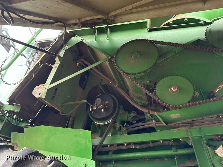 image for item EN0188 2009 John Deere 9770 STS combine