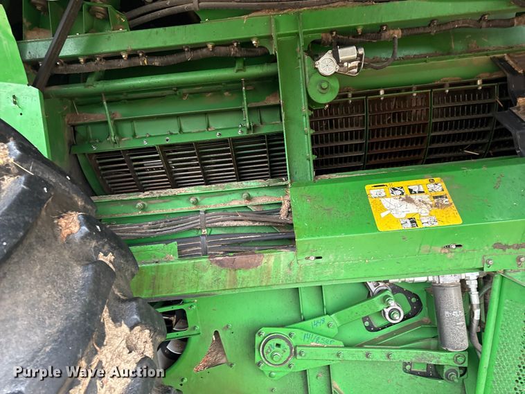 image for item EN0188 2009 John Deere 9770 STS combine