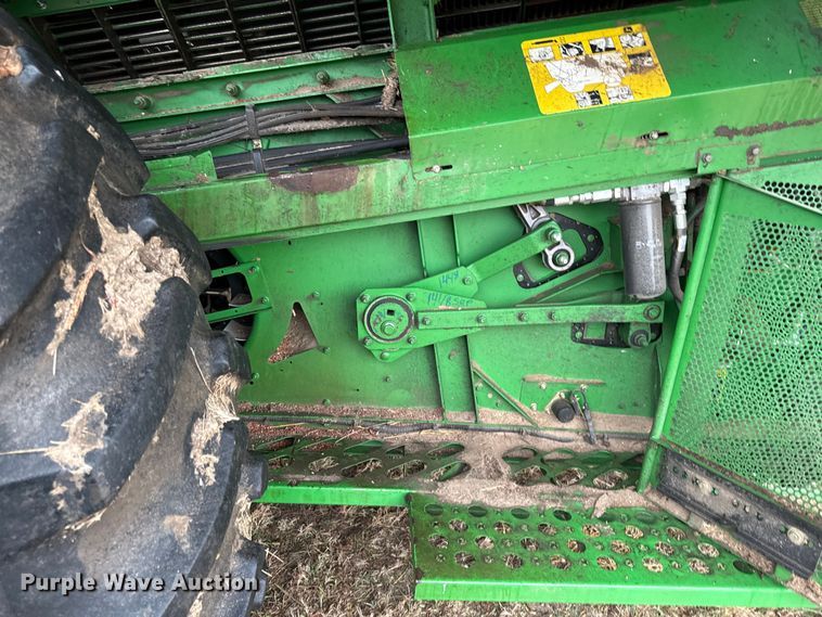 image for item EN0188 2009 John Deere 9770 STS combine
