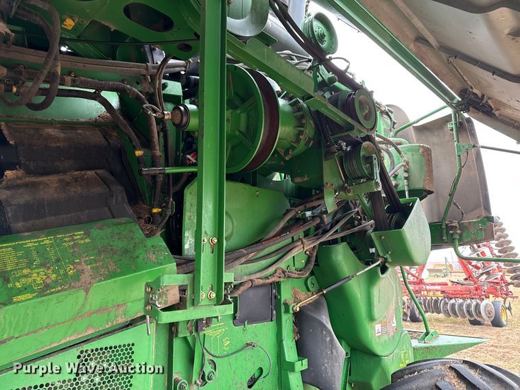 image for item EN0188 2009 John Deere 9770 STS combine