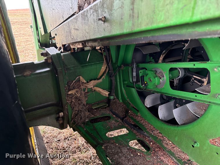 image for item EN0188 2009 John Deere 9770 STS combine