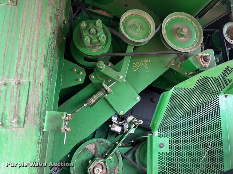 image for item EN0188 2009 John Deere 9770 STS combine