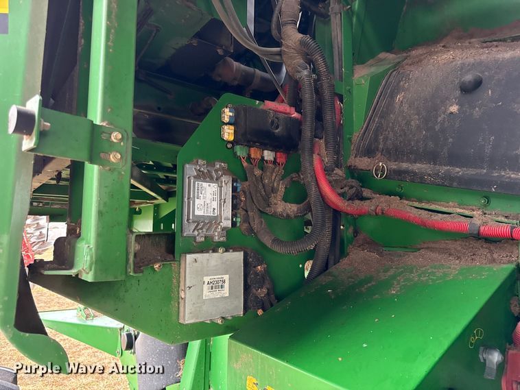 image for item EN0188 2009 John Deere 9770 STS combine