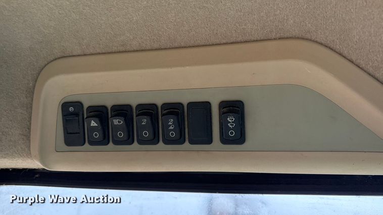 image for item EN0188 2009 John Deere 9770 STS combine