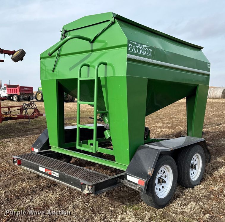 image for item EN0190 Minden Machine Shop Patriot 110 seed tender