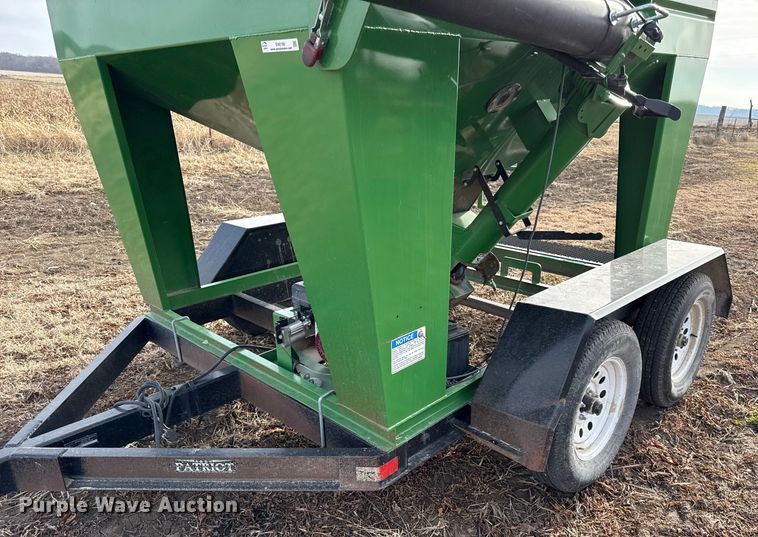 image for item EN0190 Minden Machine Shop Patriot 110 seed tender