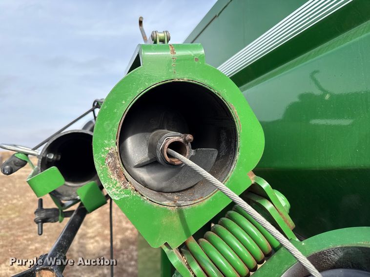 image for item EN0190 Minden Machine Shop Patriot 110 seed tender