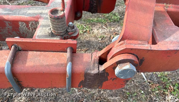 image for item EN0191 Sunflower 5054-47 field cultivator