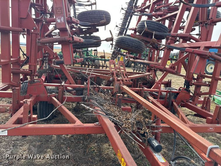 image for item EN0191 Sunflower 5054-47 field cultivator