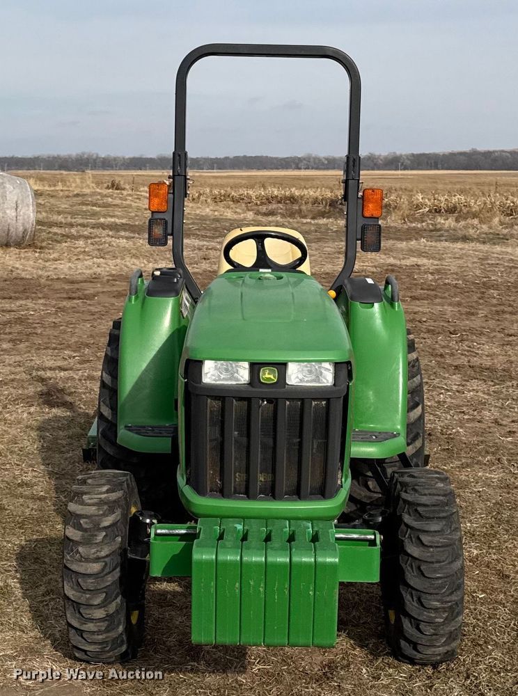image for item EN0192 2015 John Deere 3038E MFWD tractor