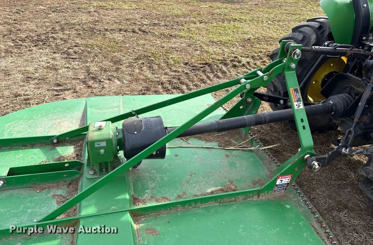 image for item EN0192 2015 John Deere 3038E MFWD tractor