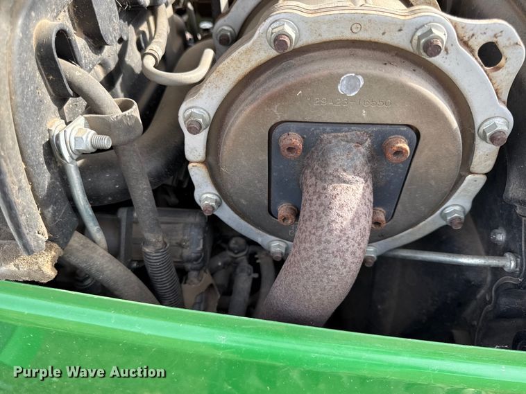 image for item EN0192 2015 John Deere 3038E MFWD tractor