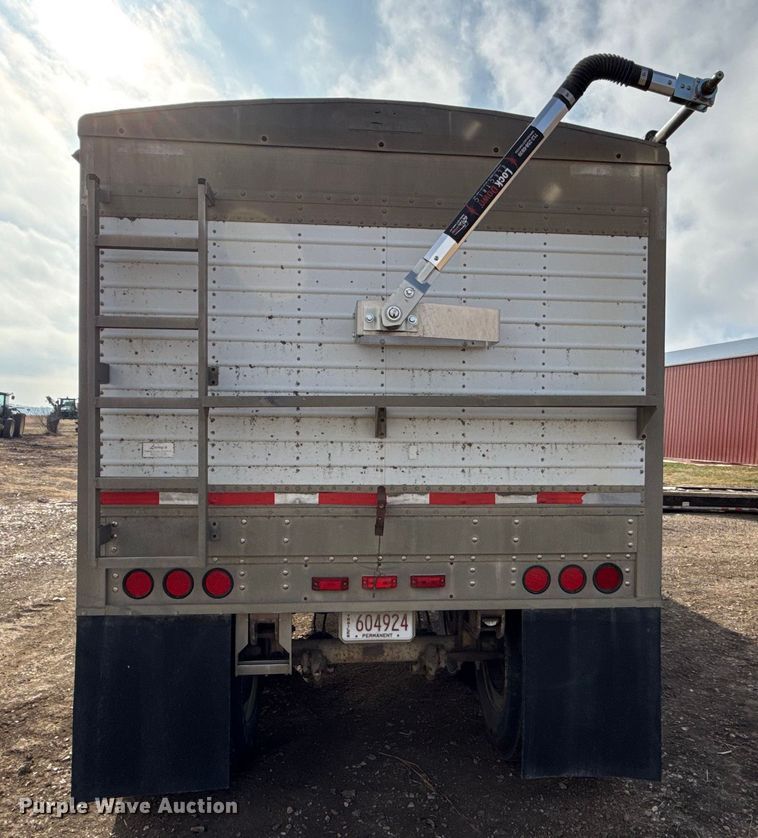 image for item EN0197 1995 Timpte Super Hopper grain trailer