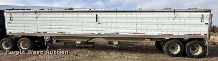 image for item EN0197 1995 Timpte Super Hopper grain trailer