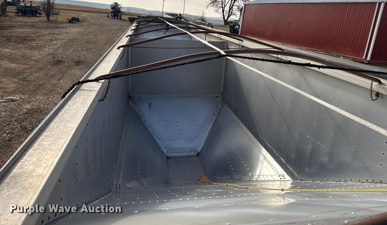 image for item EN0197 1995 Timpte Super Hopper grain trailer