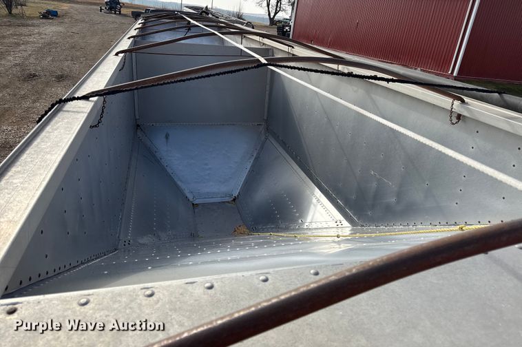 image for item EN0197 1995 Timpte Super Hopper grain trailer