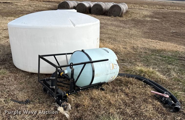 image for item EN0199 Spraying equipment