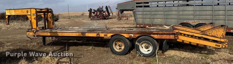 image for item EN0201 1987 Holden equipment trailer