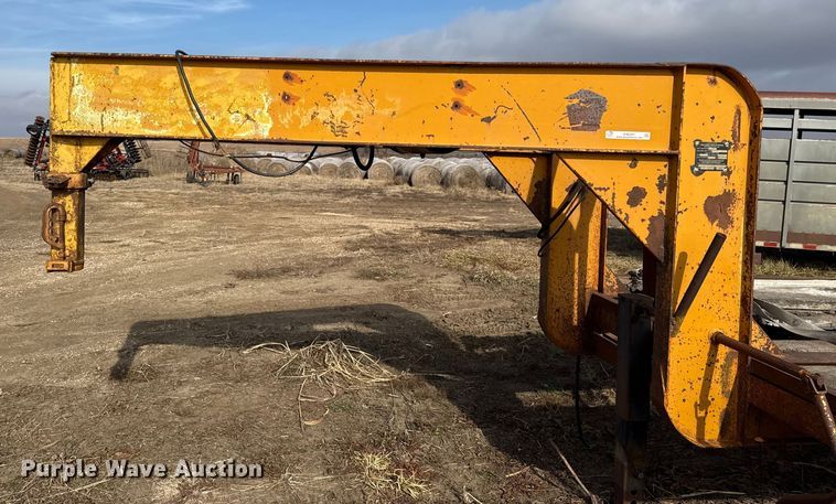 image for item EN0201 1987 Holden equipment trailer