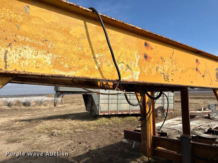 image for item EN0201 1987 Holden equipment trailer