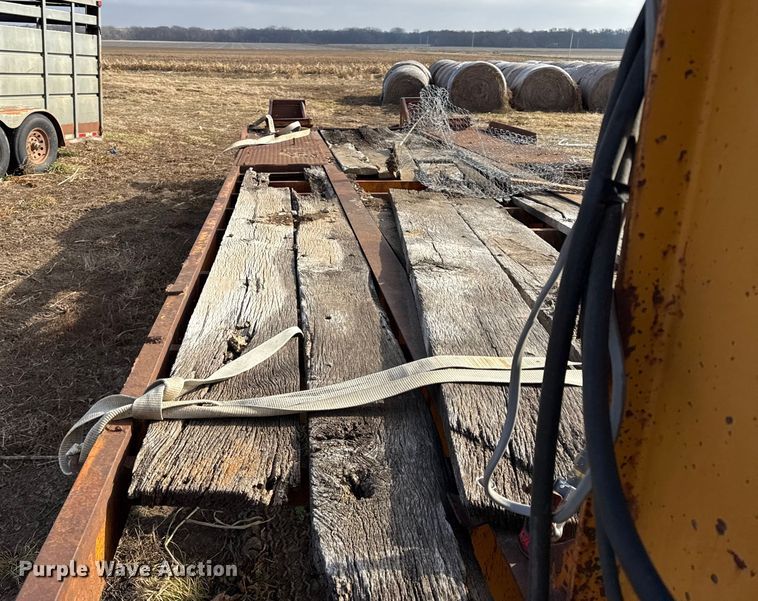 image for item EN0201 1987 Holden equipment trailer