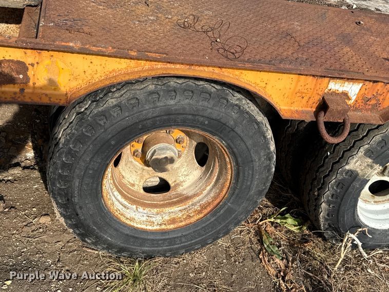 image for item EN0201 1987 Holden equipment trailer