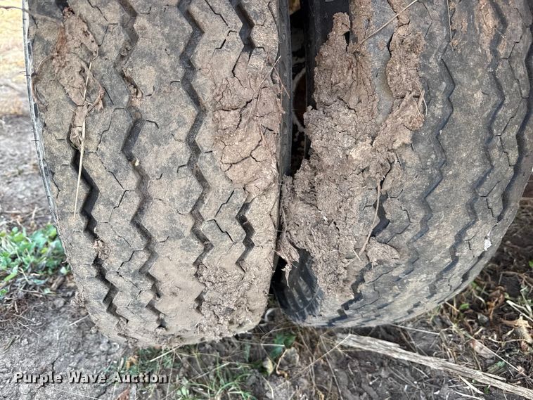 image for item EN0201 1987 Holden equipment trailer