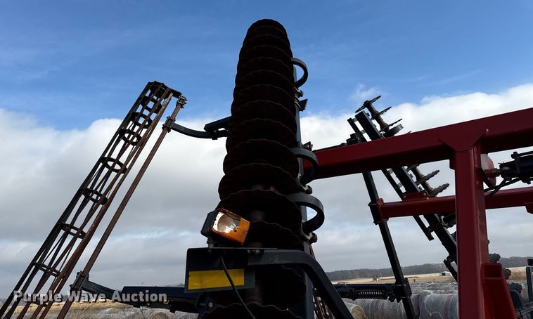 image for item EN0203 2008 Case IH 330 tandem disk