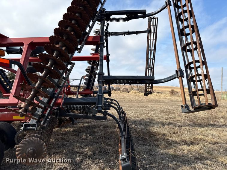 image for item EN0203 2008 Case IH 330 tandem disk