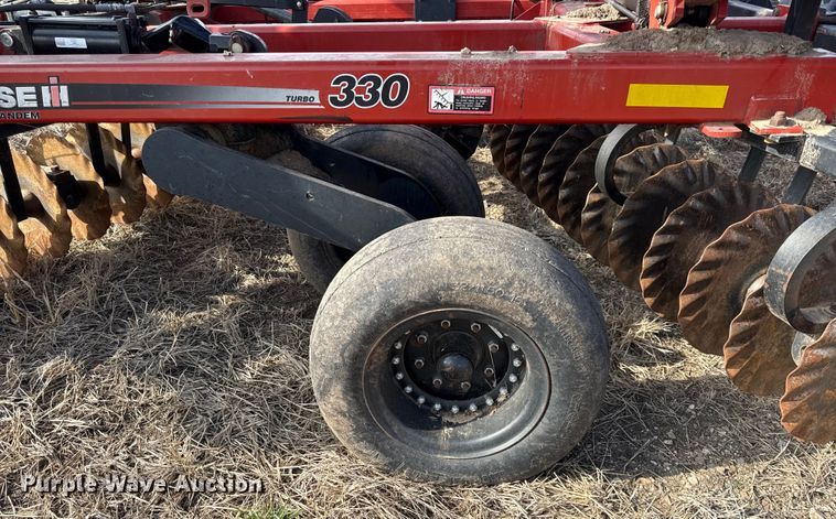 image for item EN0203 2008 Case IH 330 tandem disk