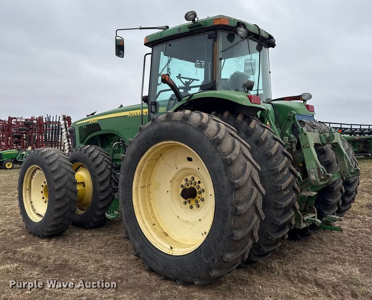 image for item EN0204 2002 John Deere 8420 MFWD tractor
