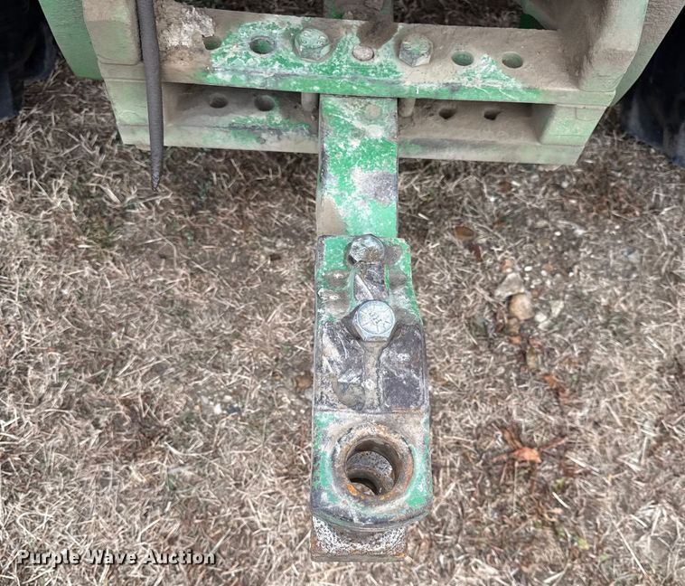 image for item EN0204 2002 John Deere 8420 MFWD tractor