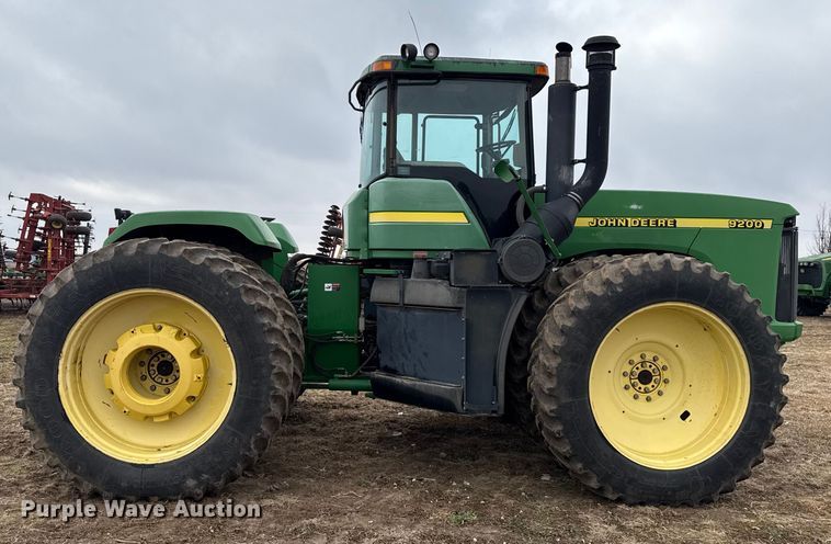 image for item EN0205 1999 John Deere 9200 4WD tractor