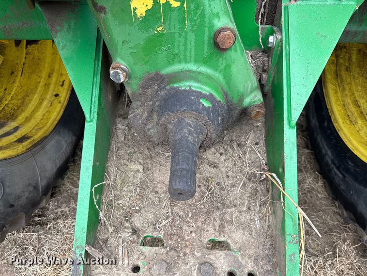 image for item EN0205 1999 John Deere 9200 4WD tractor