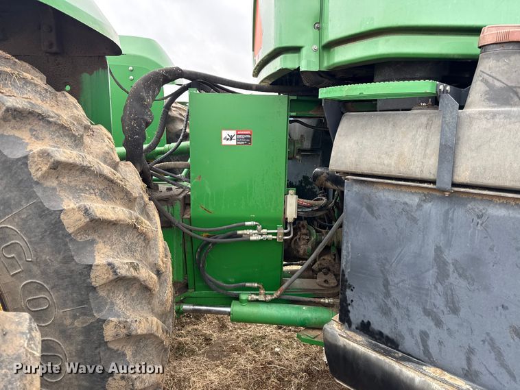 image for item EN0205 1999 John Deere 9200 4WD tractor