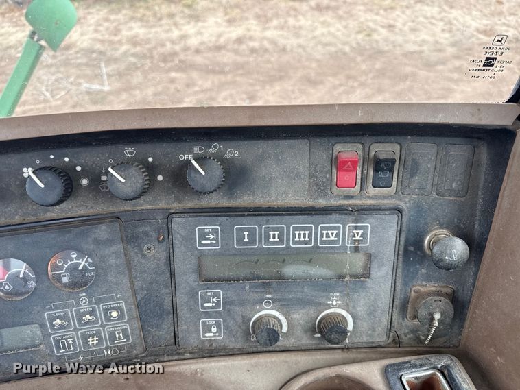 image for item EN0205 1999 John Deere 9200 4WD tractor