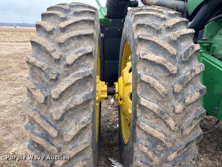 image for item EN0205 1999 John Deere 9200 4WD tractor