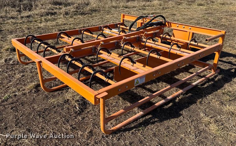 image for item EN0213 2025 LandHonor HAG-12-24G skid steer bale accumulator grapple