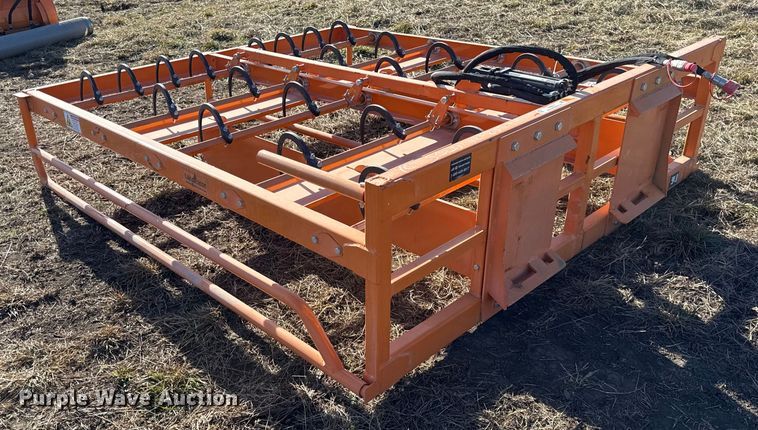image for item EN0213 2025 LandHonor HAG-12-24G skid steer bale accumulator grapple