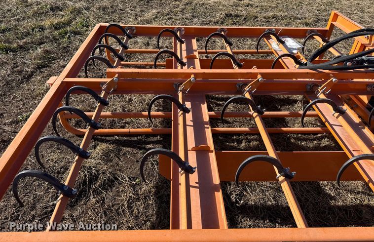 image for item EN0213 2025 LandHonor HAG-12-24G skid steer bale accumulator grapple