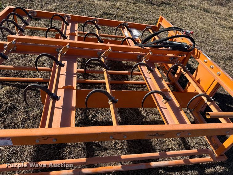 image for item EN0213 2025 LandHonor HAG-12-24G skid steer bale accumulator grapple