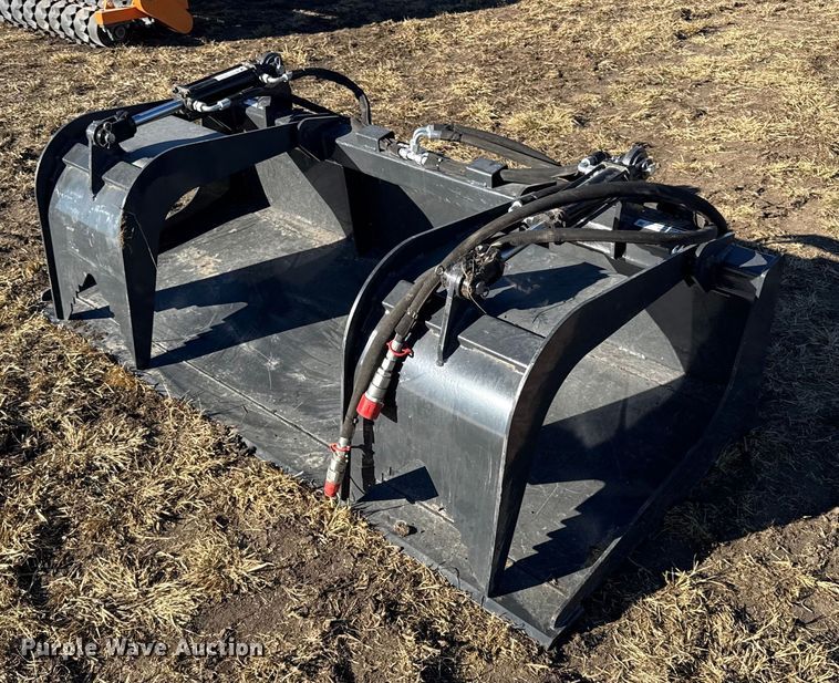 image for item EN0247 2025 Wolverine Grapple bucket skid steer grapple bucket