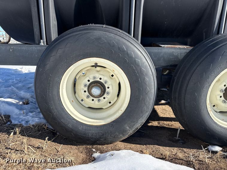 image for item EP2772 Nurse tank trailer