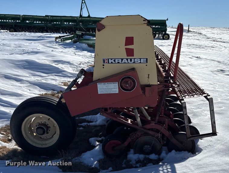 image for item EP2773 Krause 5220 grain drill