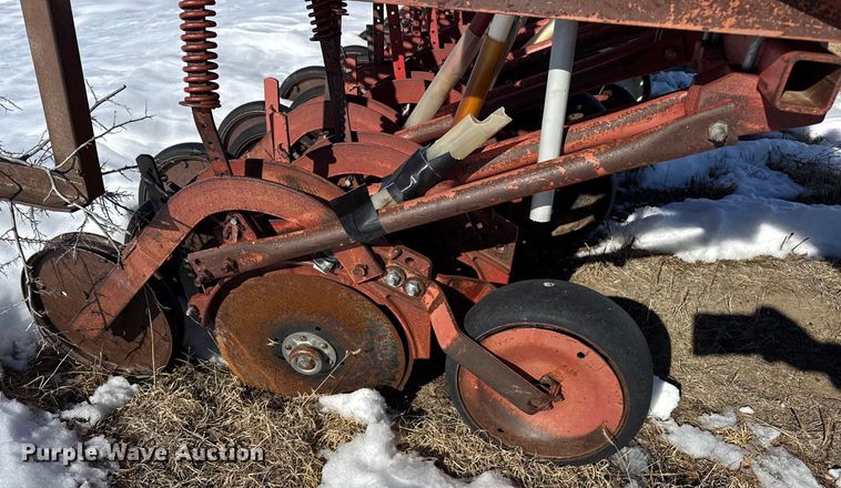 image for item EP2773 Krause 5220 grain drill