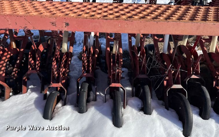 image for item EP2773 Krause 5220 grain drill