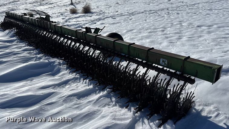 image for item EP2774 John Deere 400 rotary hoe