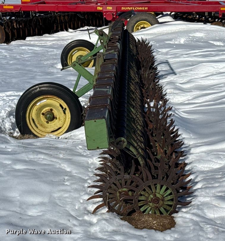 image for item EP2774 John Deere 400 rotary hoe