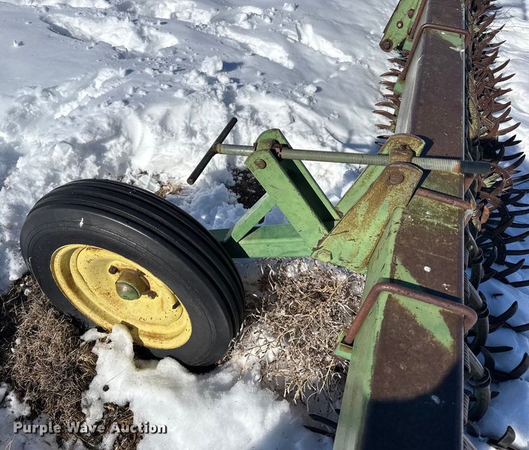 image for item EP2774 John Deere 400 rotary hoe