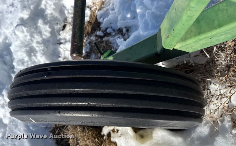 image for item EP2774 John Deere 400 rotary hoe